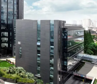 企业大数据可视化平台选型指南：从数据报表到运营看板的架构演进